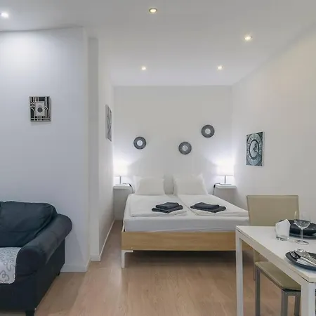 Huszonegy 2 - Center Location Ac * Budapest