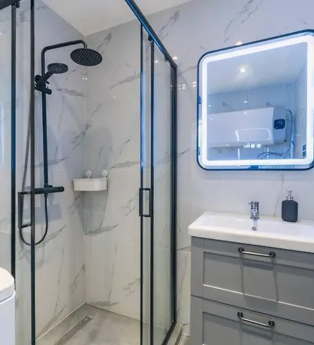 Huszonegy 2 - Center Location Ac Budapest